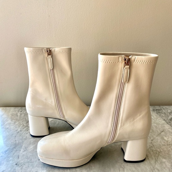 Aerosoles Faux Leather Sussex Boot - Picture 3 of 6